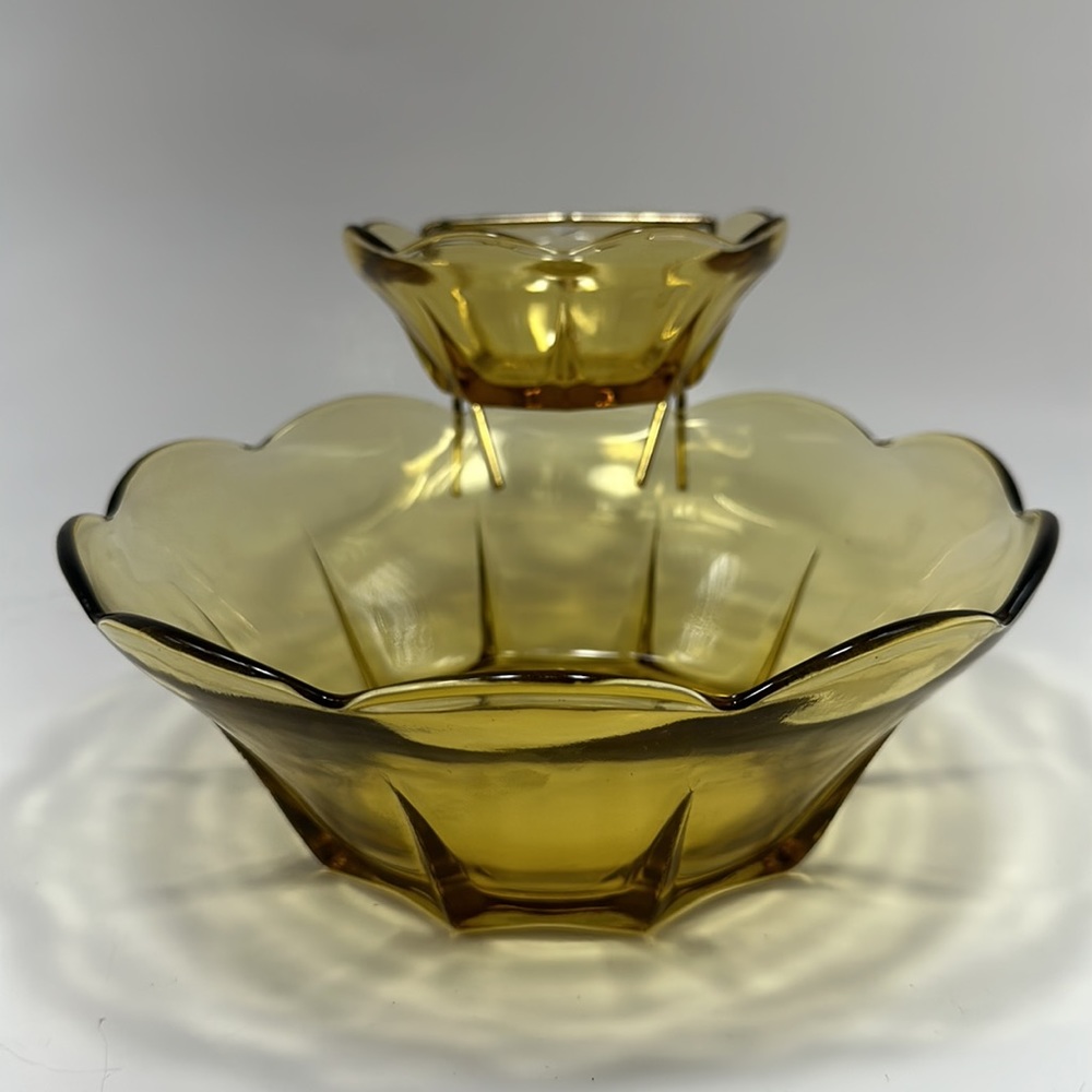 Vintage Anchor Hocking Honey Gold Chip And Dip Set